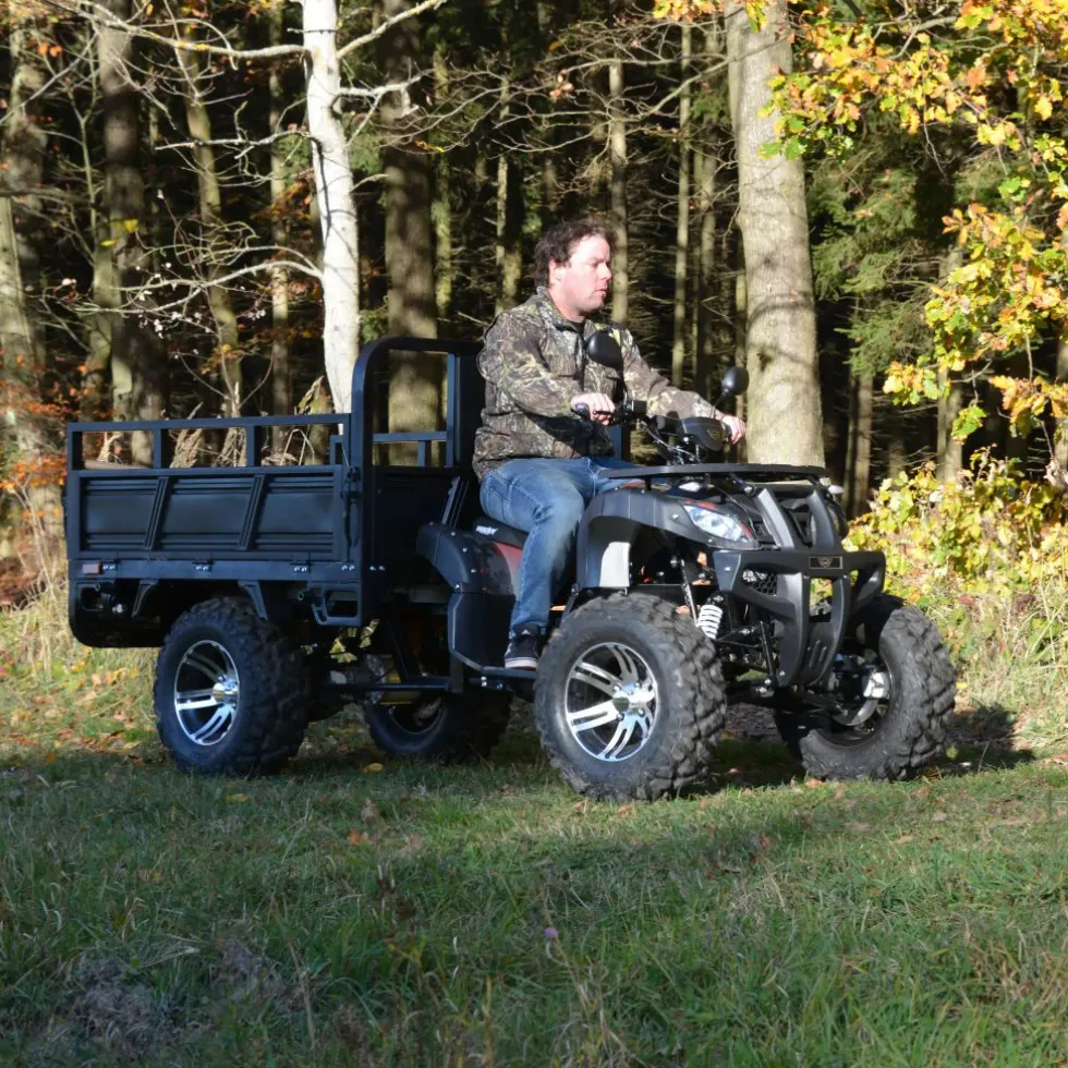 Quad towarowy ACCU - HECHT FARMIS