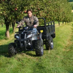 Quad towarowy ACCU - HECHT FARMIS